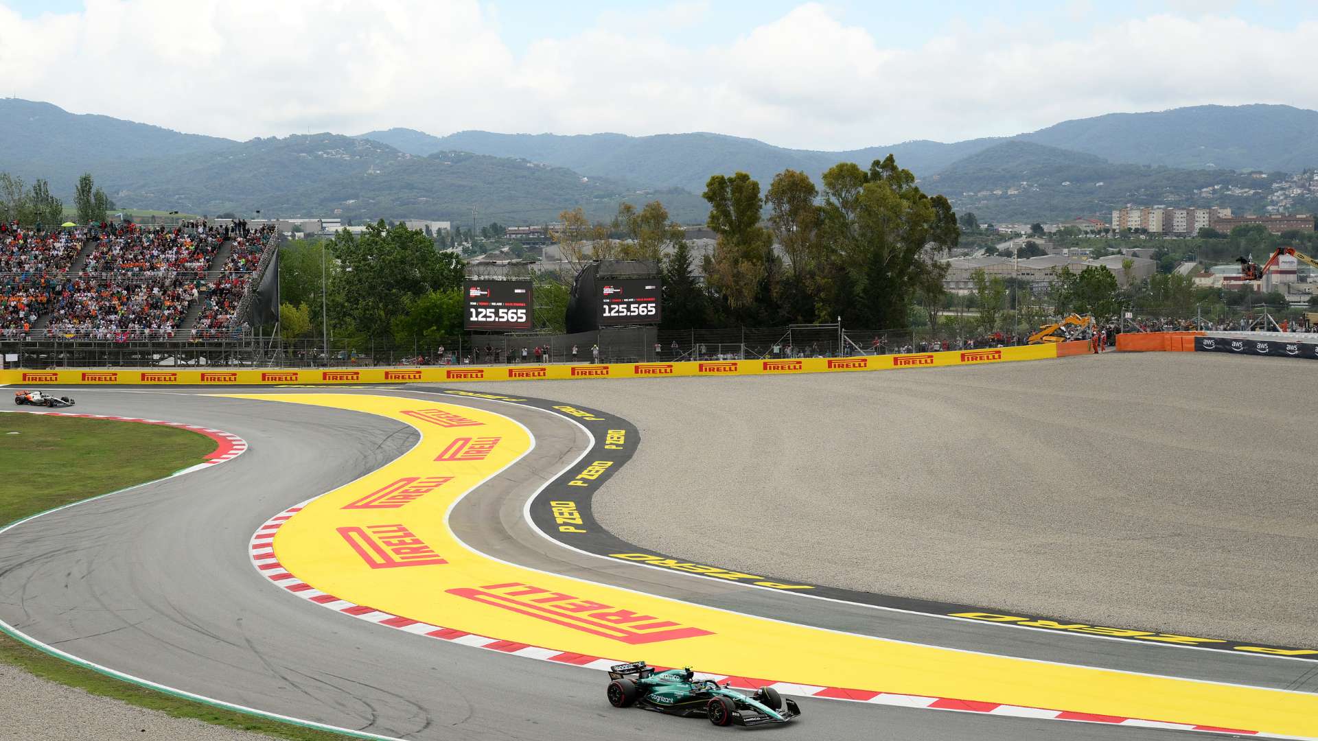 与此同时 与此同时